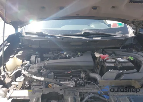 2015 Nissan Rogue S z USA, uszkodzony, nr VIN 5N1AT2MK5FC914606